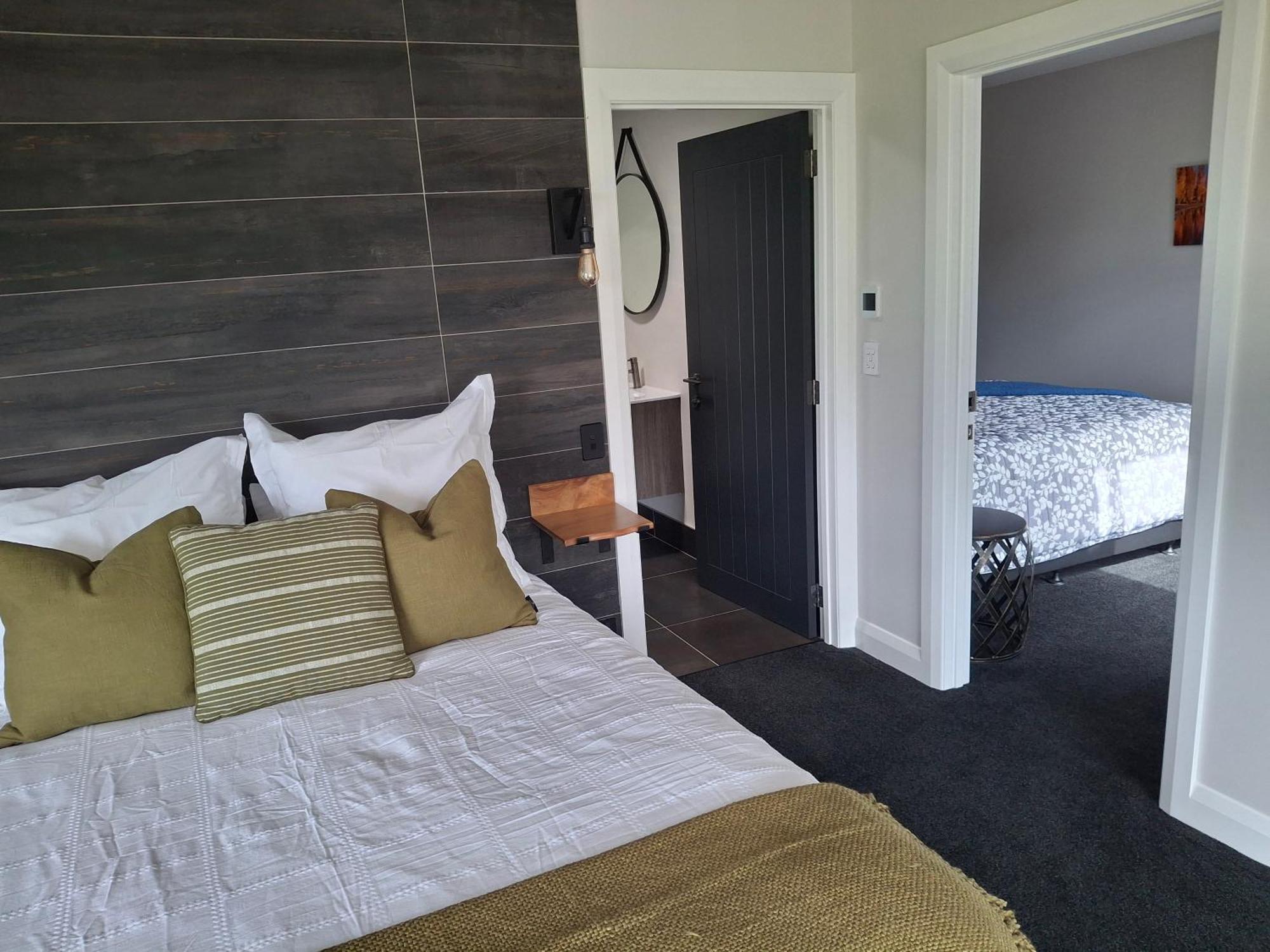 Broadwater Farm Accommodation Miranda Luaran gambar